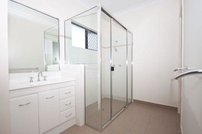 30 Knox Court, MOUNT LOUISA QLD 4814, Mount Louisa - Thumbnail 7