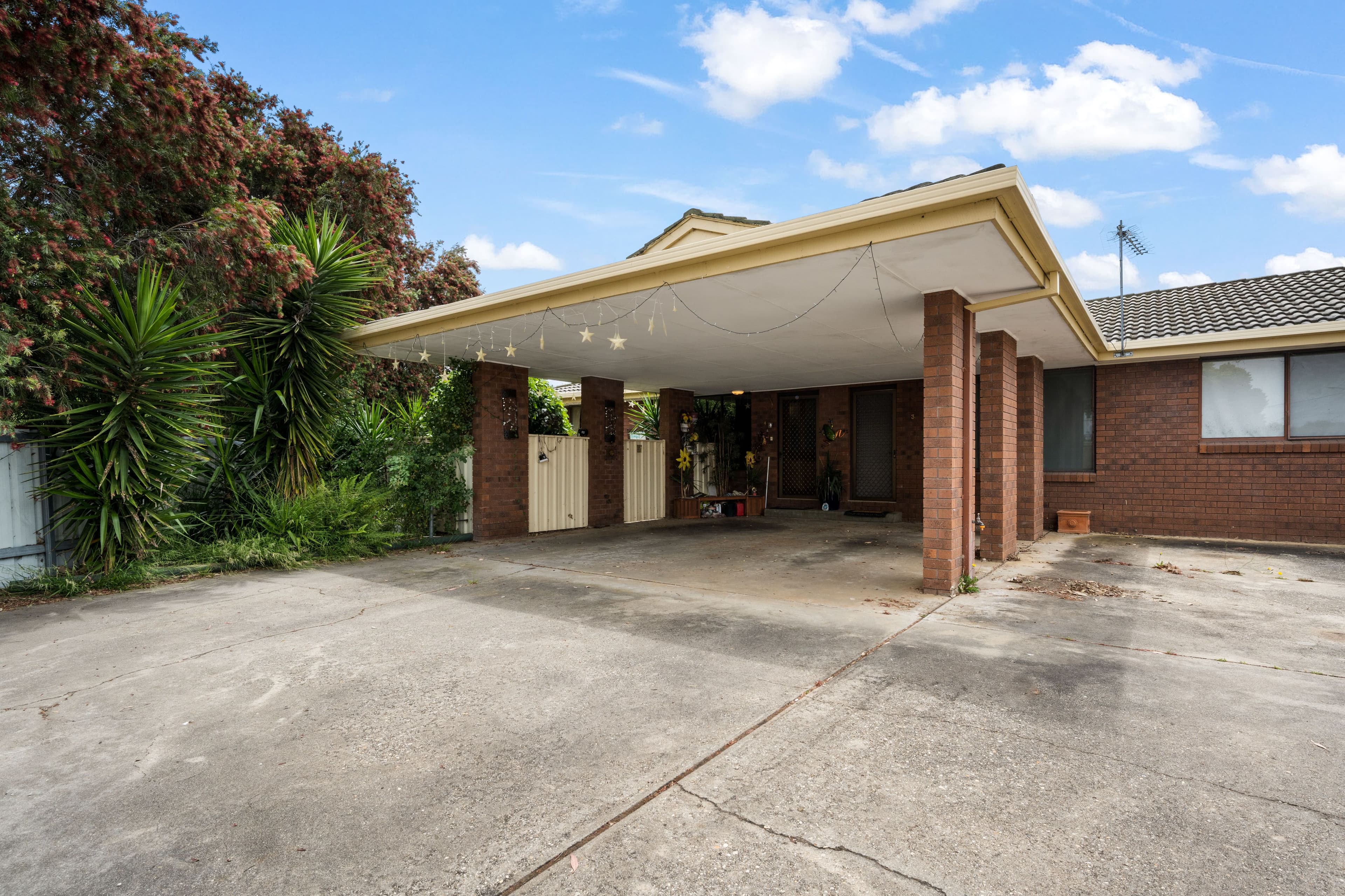 4/481 Hazel Court, Lavington NSW 2641, Lavington - Image 1