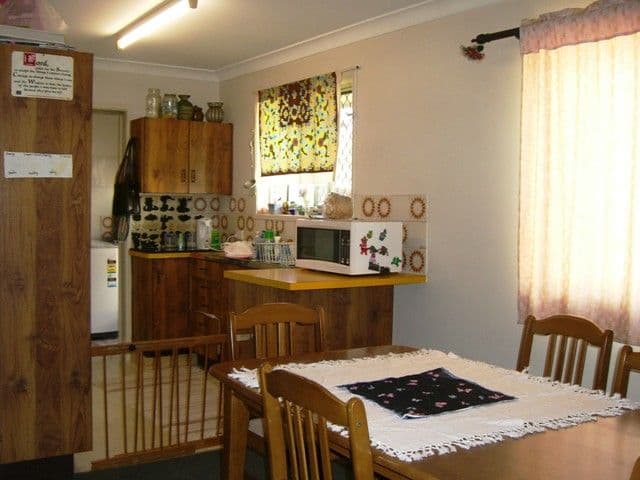 17  Desgrand Street, ARCHERFIELD QLD 4108, Archerfield - Thumbnail 4
