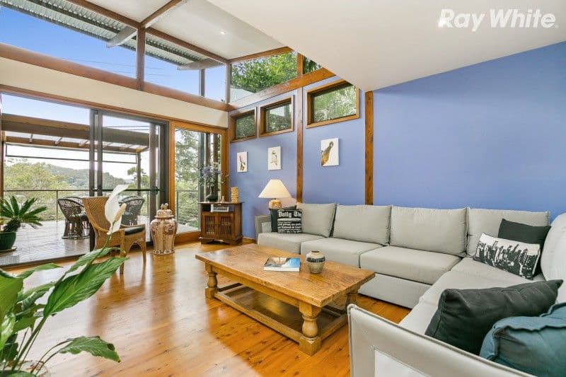 114 Heath Road, Pretty Beach - Thumbnail 3