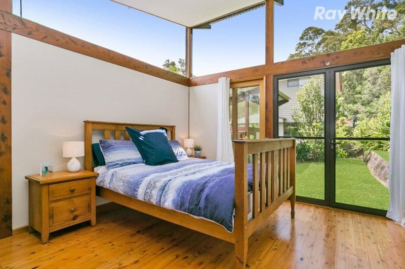 114 Heath Road, Pretty Beach - Thumbnail 4