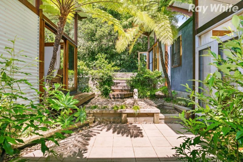 114 Heath Road, Pretty Beach - Thumbnail 5