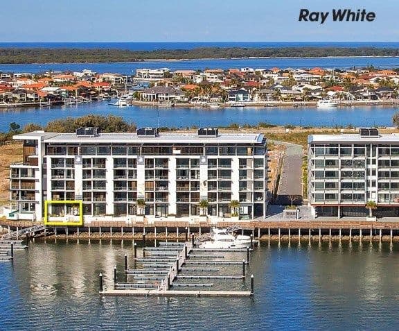 6 Marina Promenade, Paradise Point QLD 4216, Paradise Point - Thumbnail 2