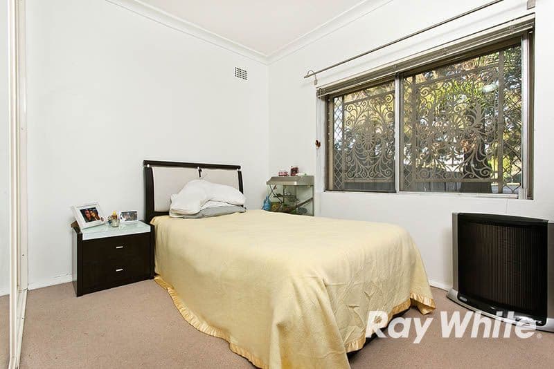 12 Nicoll Street, ROSELANDS NSW 2196, Roselands - Thumbnail 5