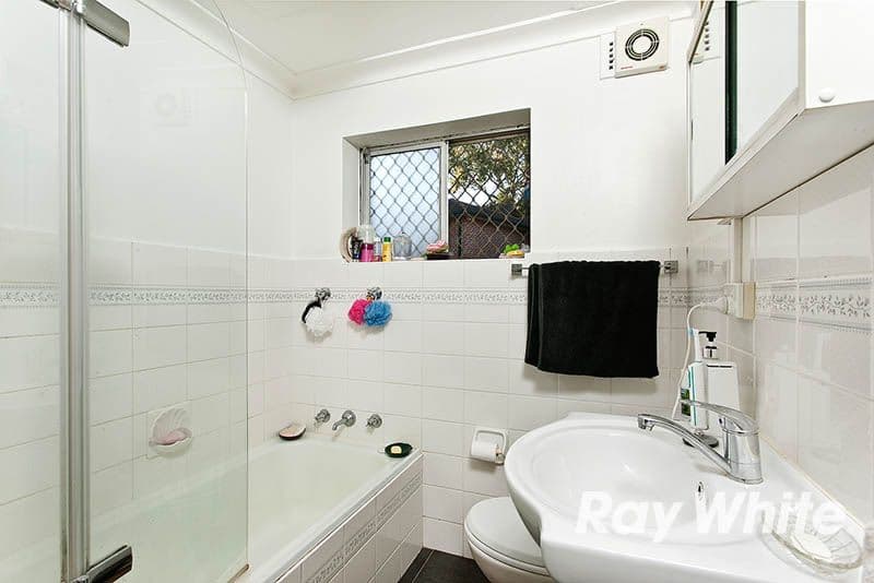 12 Nicoll Street, ROSELANDS NSW 2196, Roselands - Thumbnail 6