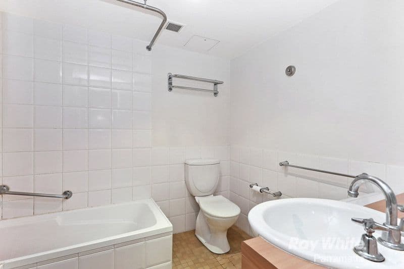 110-114 James Ruse Drive, ROSEHILL NSW 2142, Rosehill - Thumbnail 4