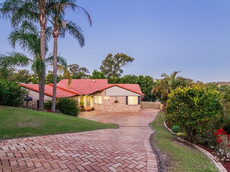 9 Rosewall Place, Oxenford QLD 4210, Oxenford - Image 1