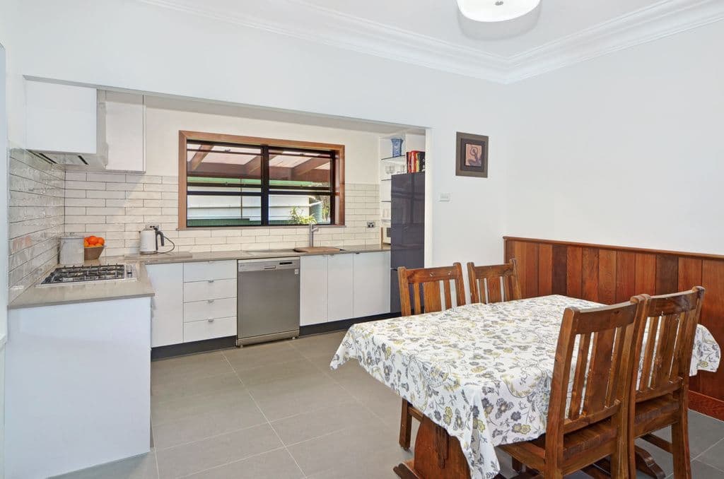 10 Sassafras Avenue, Windang - Thumbnail 4