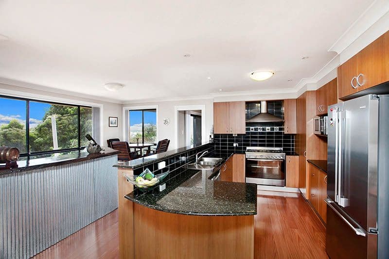 18 James Cook Parkway, Shell Cove - Thumbnail 2