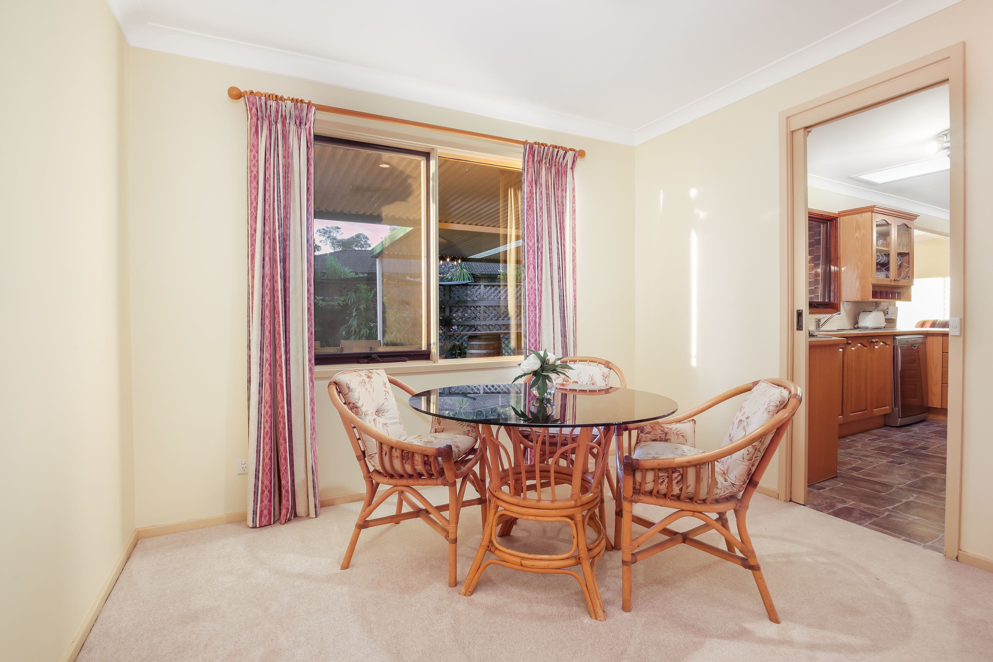 30 Grevillea Grove, Baulkham Hills - Thumbnail 3