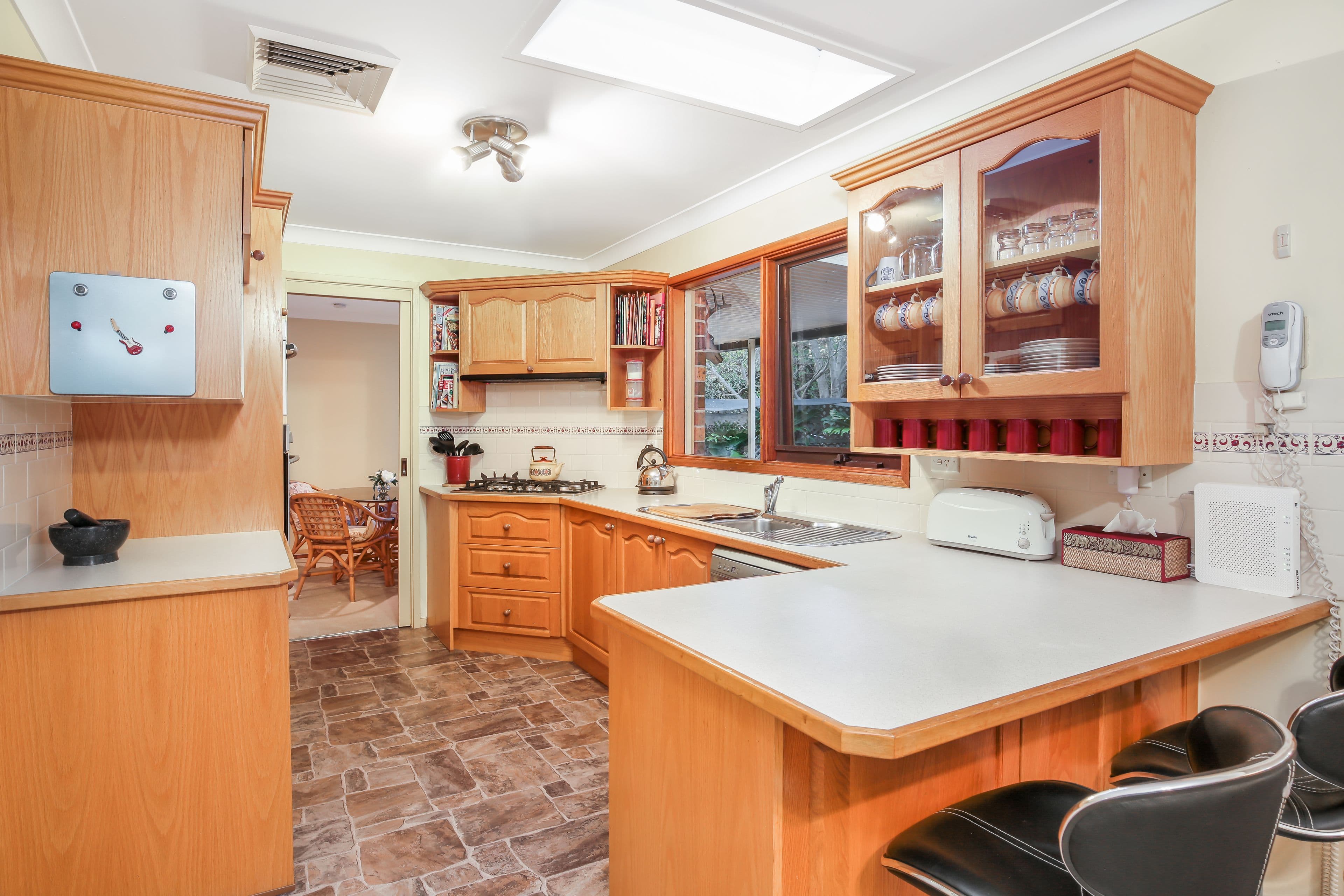 30 Grevillea Grove, Baulkham Hills - Thumbnail 4