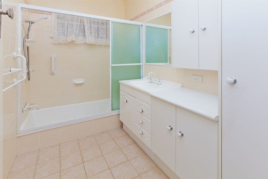 24 Arunta Street, TARRAGINDI QLD 4121, Tarragindi - Thumbnail 6