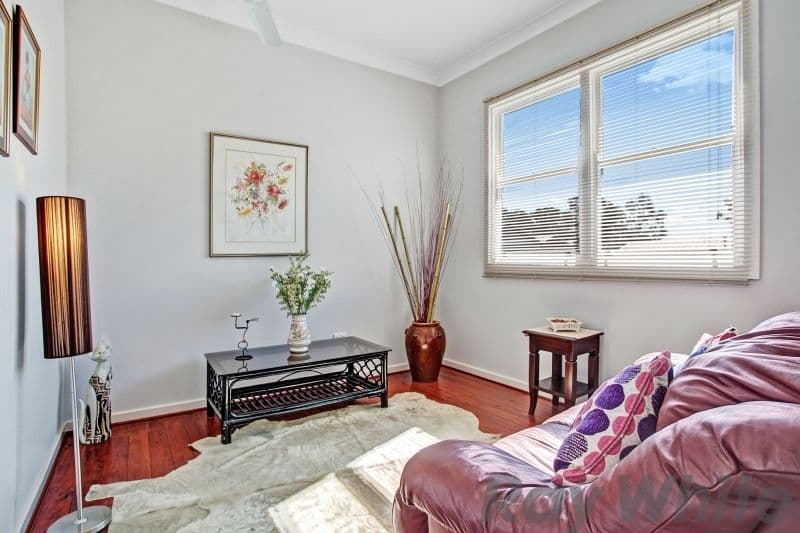 24 Compton Street, Rutherford - Thumbnail 4