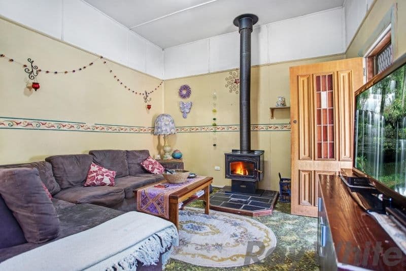 20 Cory Street, Martins Creek - Thumbnail 2