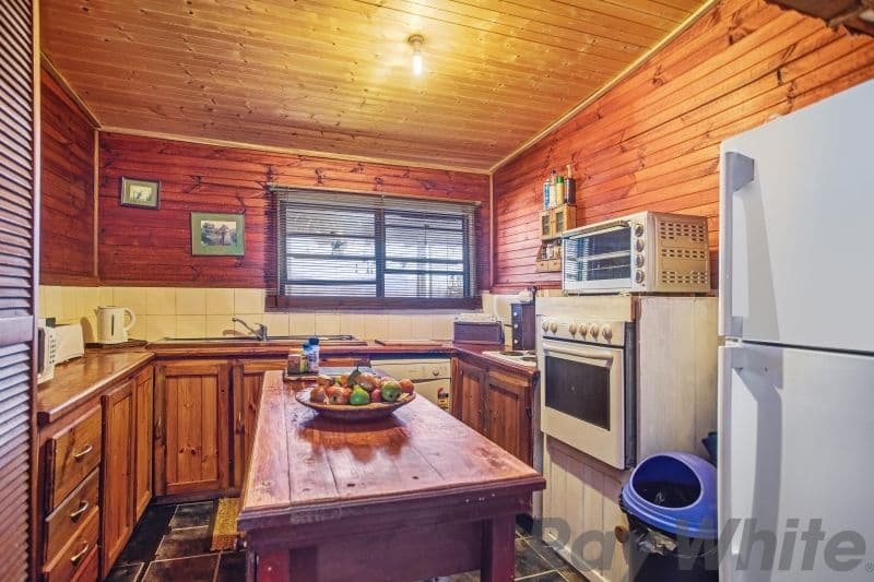 20 Cory Street, Martins Creek - Thumbnail 3