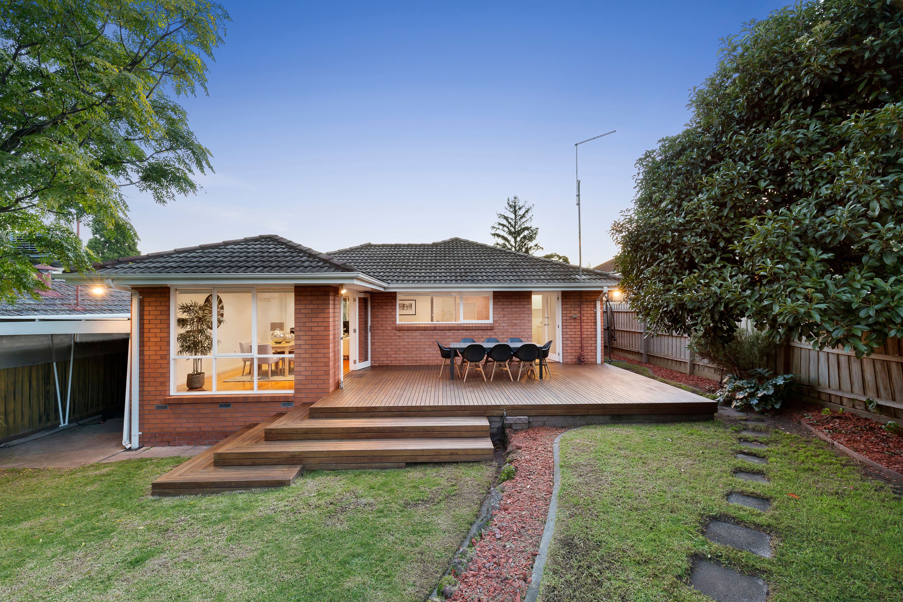 4 Ashby Court, Chadstone VIC 3148, Chadstone - Thumbnail 2