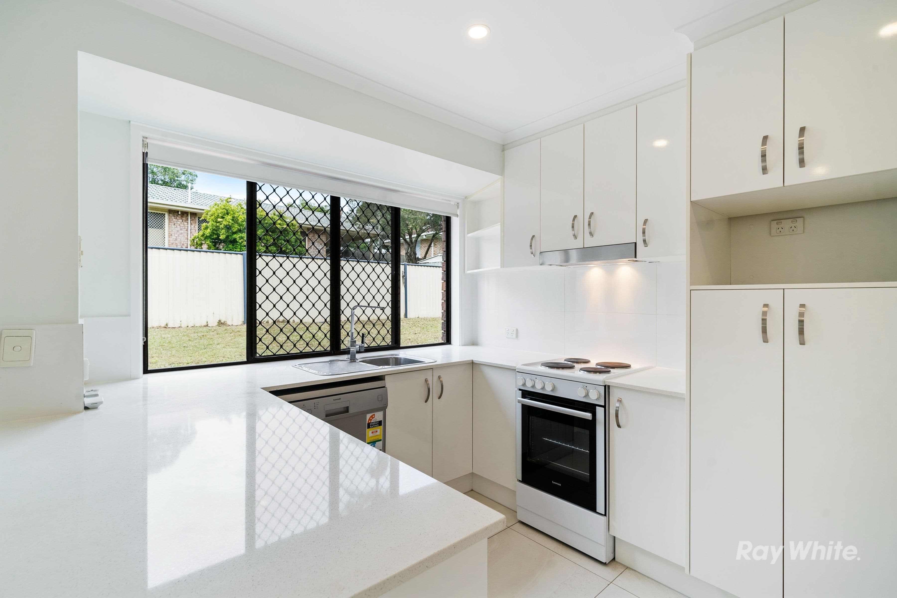 22 Bushland Drive, Regents Park QLD 4118, Regents Park - Thumbnail 4