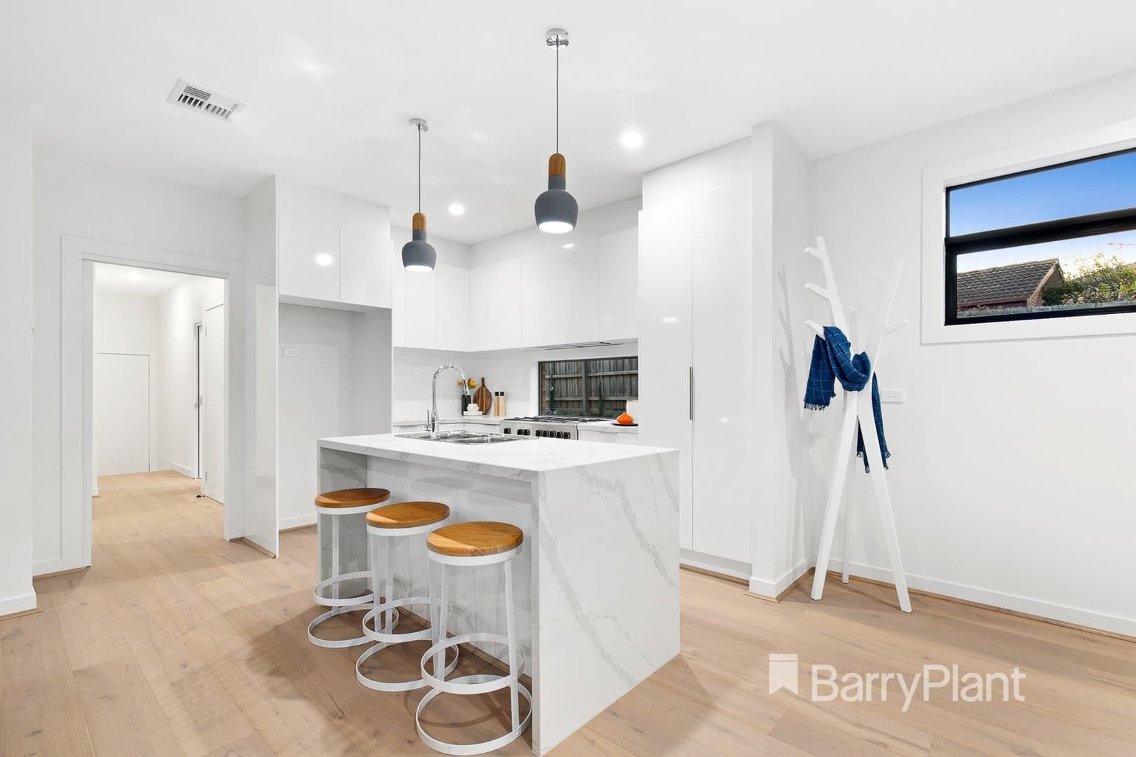 1/38 Cantala DriveDoncaster, VIC 3108, Doncaster - Thumbnail 4
