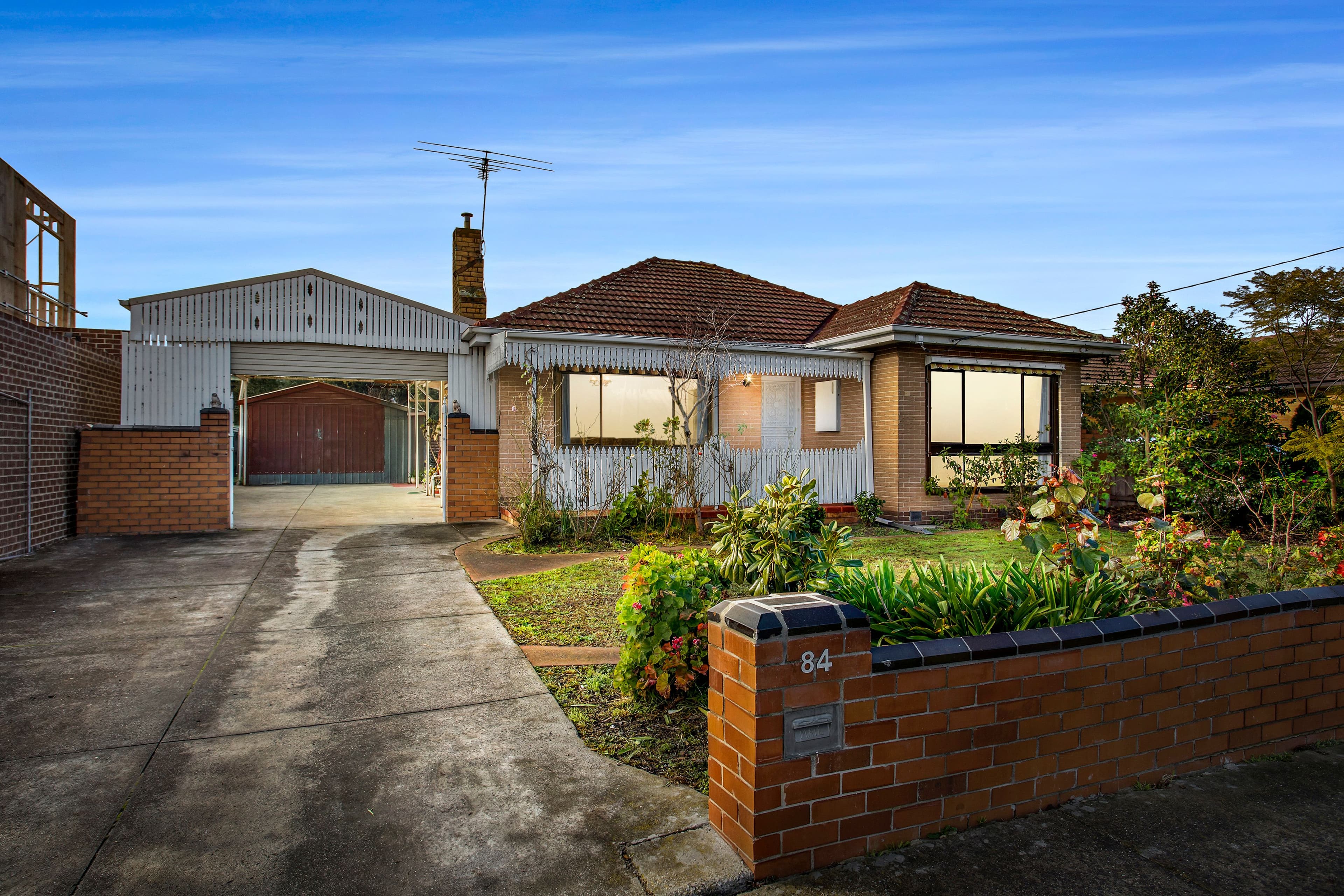 84 Mount View Road, Lalor VIC 3075, Lalor - Thumbnail 2