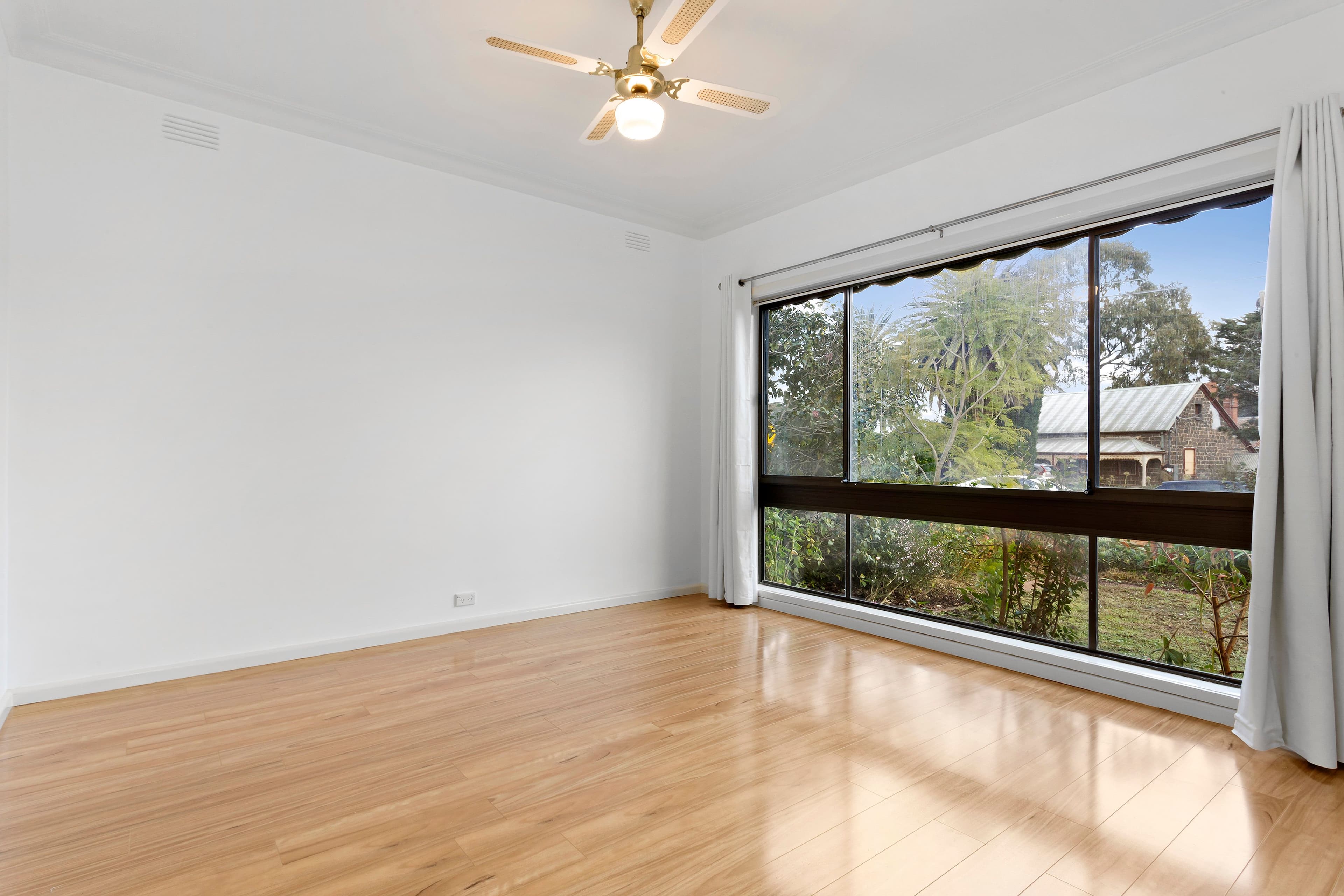 84 Mount View Road, Lalor VIC 3075, Lalor - Thumbnail 8