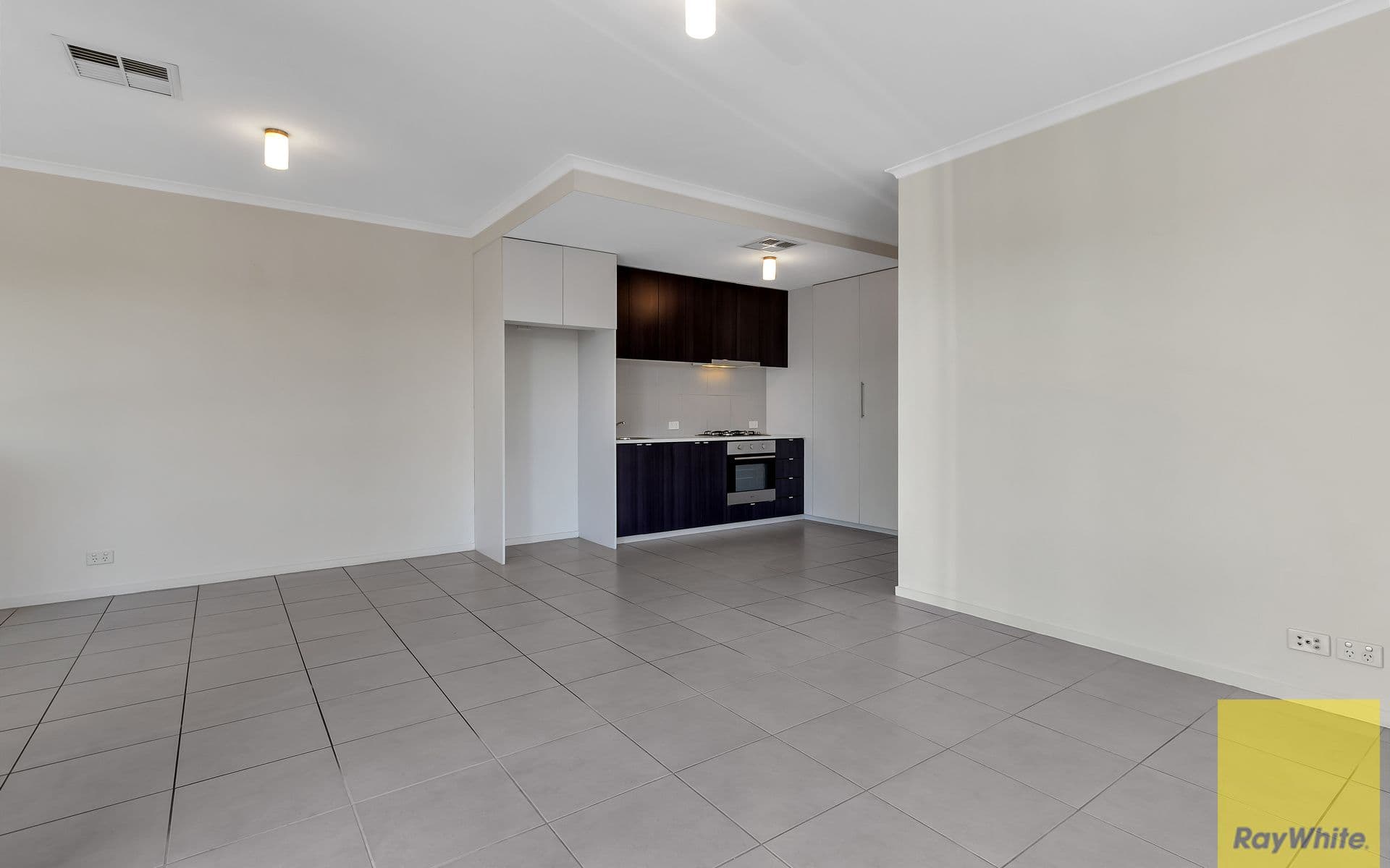 17 Tulloch Drive, St Clair SA 5011, St Clair - Thumbnail 4