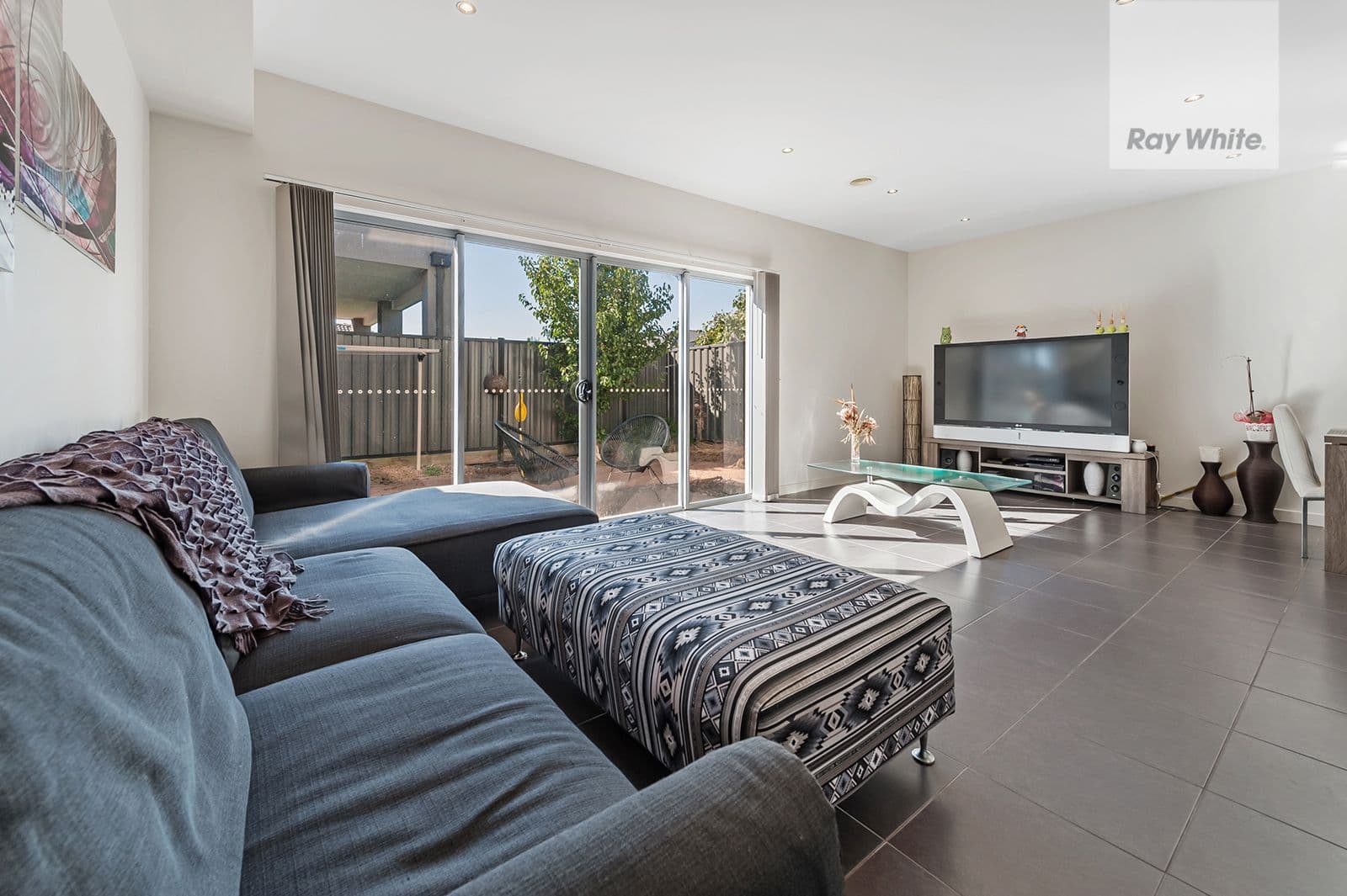 254 Waterview Boulevard, Craigieburn VIC 3064, Craigieburn - Thumbnail 2