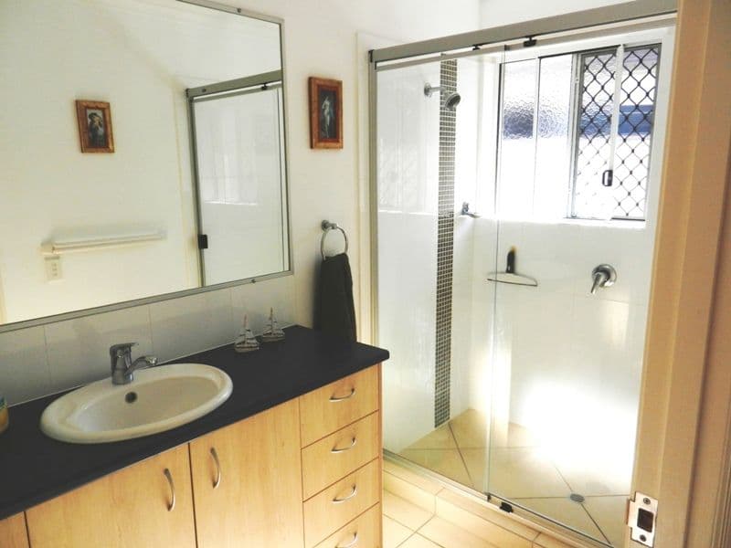 37 Lomond Crescent, CALOUNDRA WEST QLD 4551, Caloundra West - Thumbnail 6