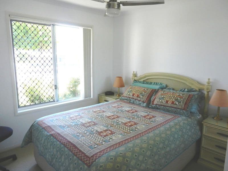 37 Lomond Crescent, CALOUNDRA WEST QLD 4551, Caloundra West - Thumbnail 7