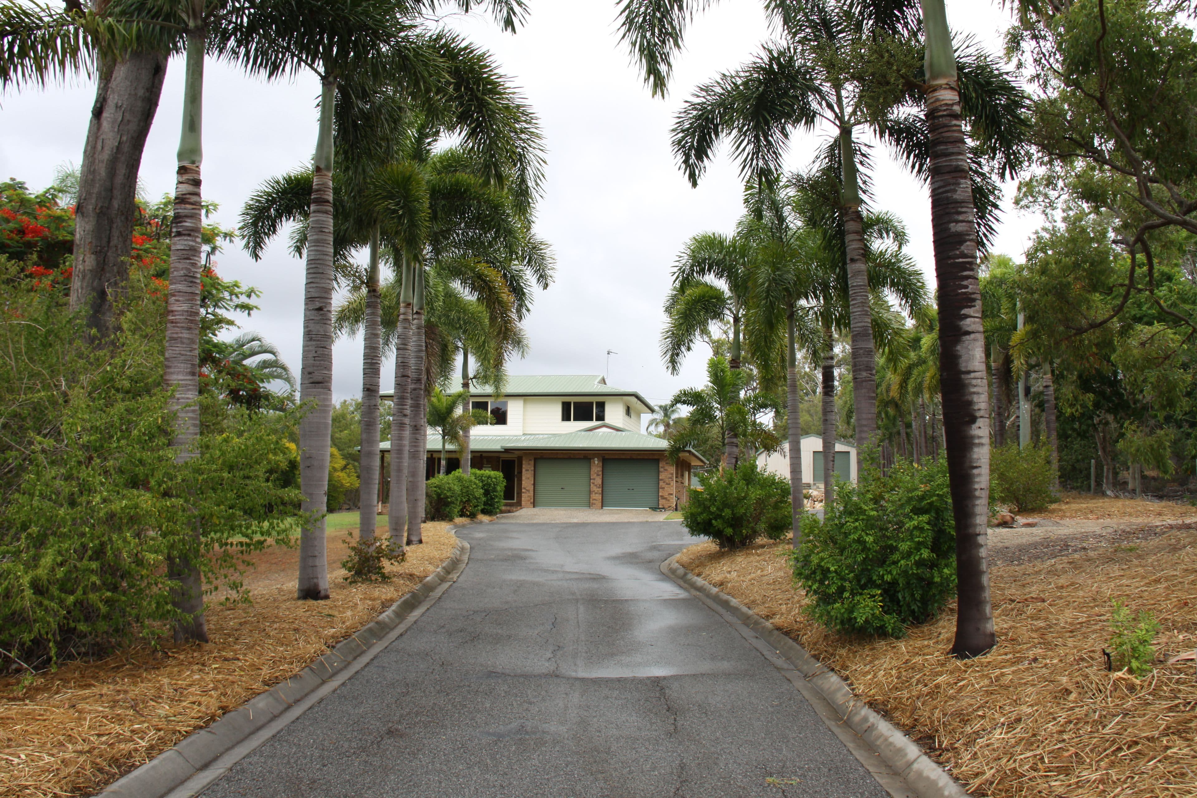 15 Golden Avenue, Tannum Sands QLD 4680, Tannum Sands - Thumbnail 2