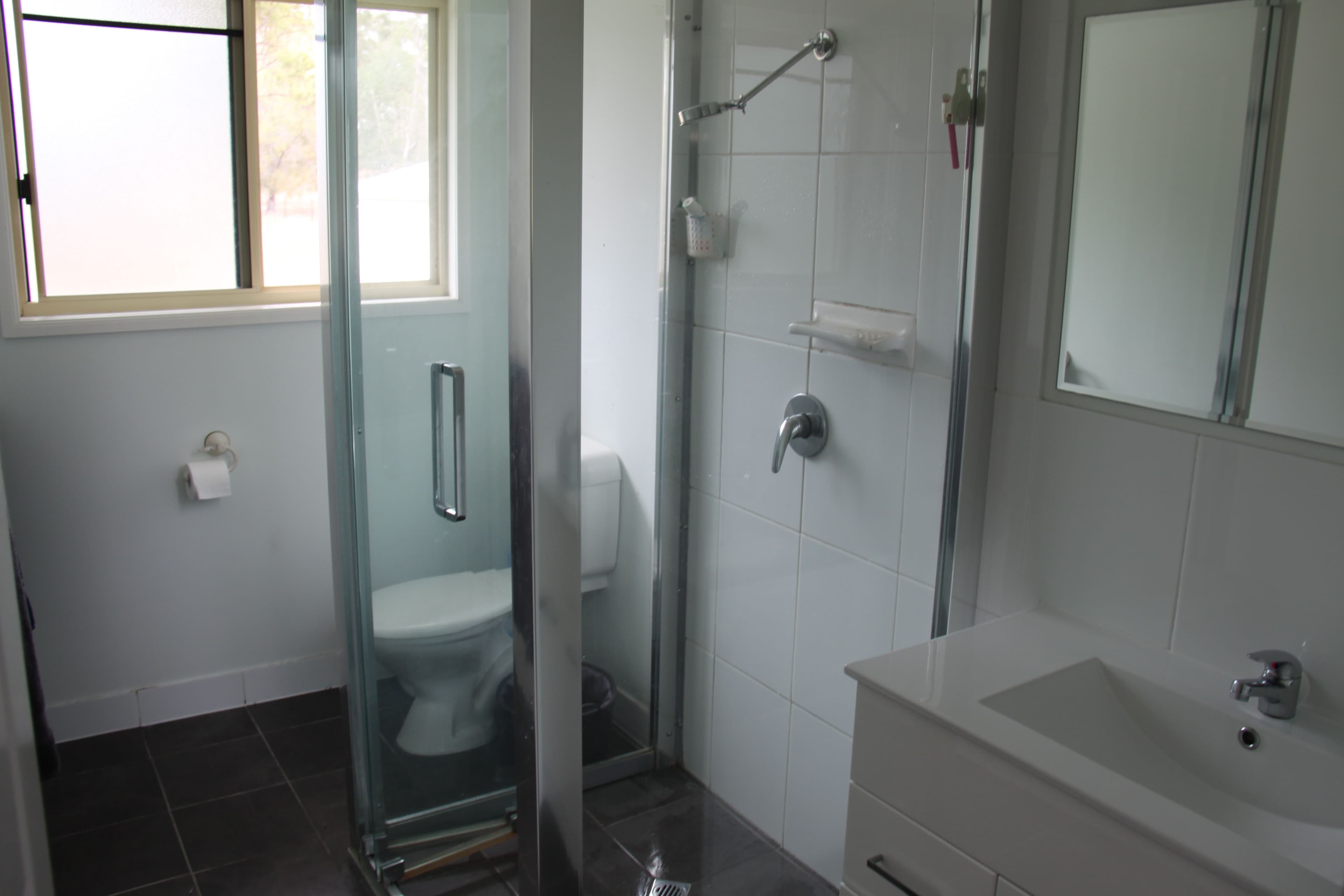 15 Golden Avenue, Tannum Sands QLD 4680, Tannum Sands - Thumbnail 8