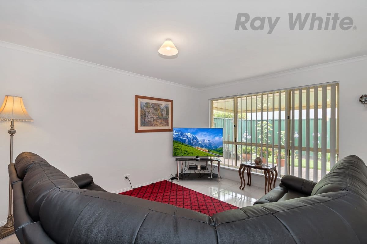 17 Bowman Street, Elizabeth Park SA 5113, Elizabeth Park - Thumbnail 4