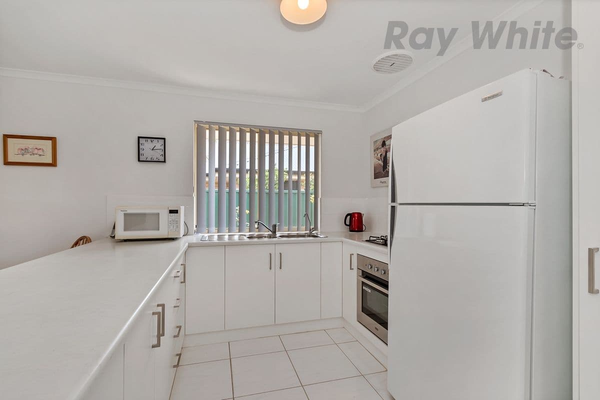 17 Bowman Street, Elizabeth Park SA 5113, Elizabeth Park - Thumbnail 5