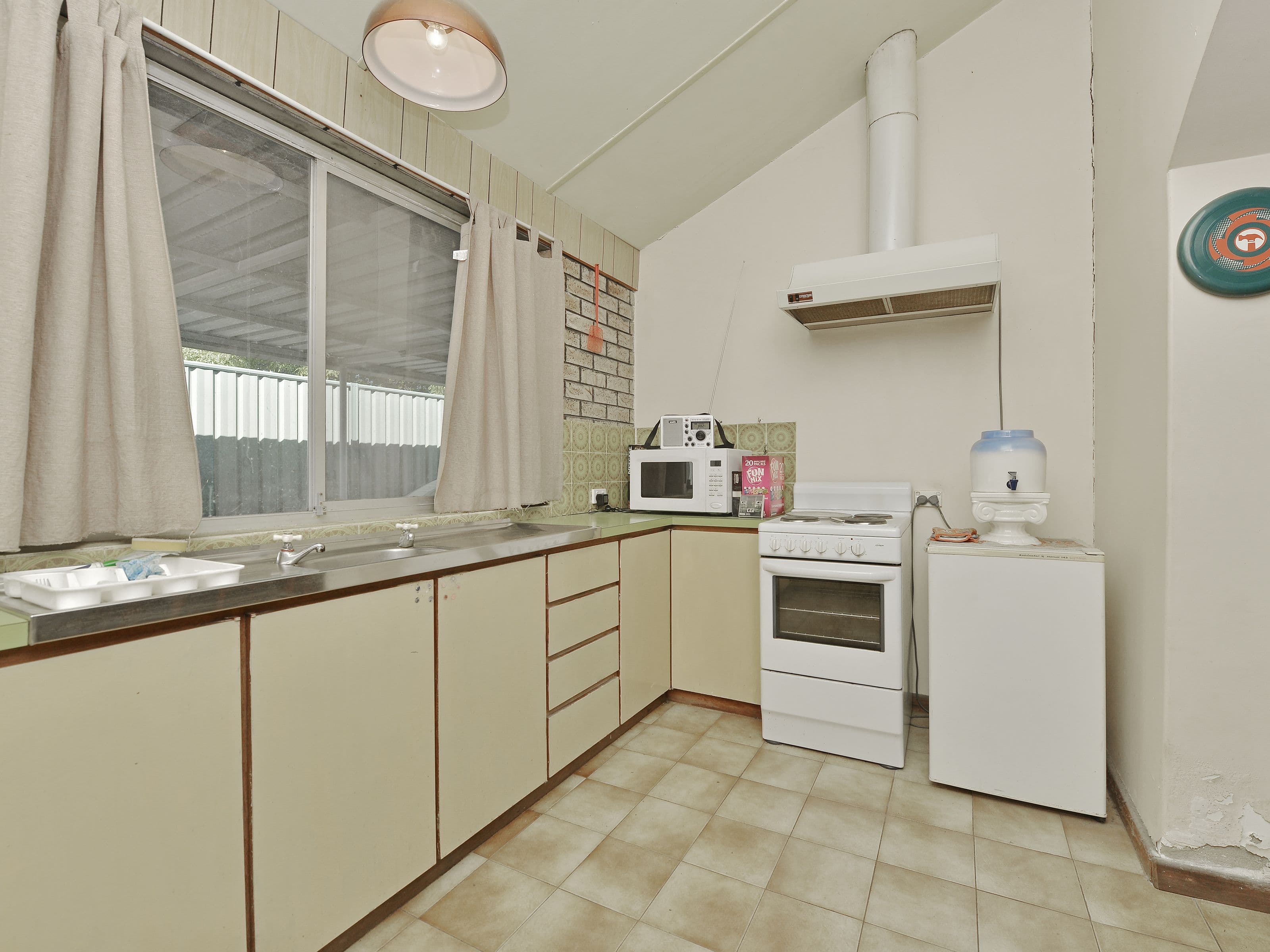 21 Station Street, Cannington WA 6107, Cannington - Thumbnail 4