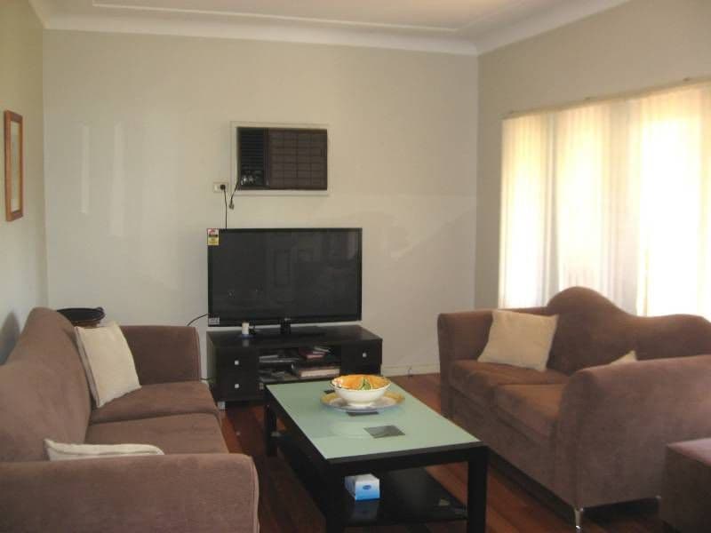 1 Crosby Cresent, FAIRFIELD NSW 2165, Fairfield - Thumbnail 4