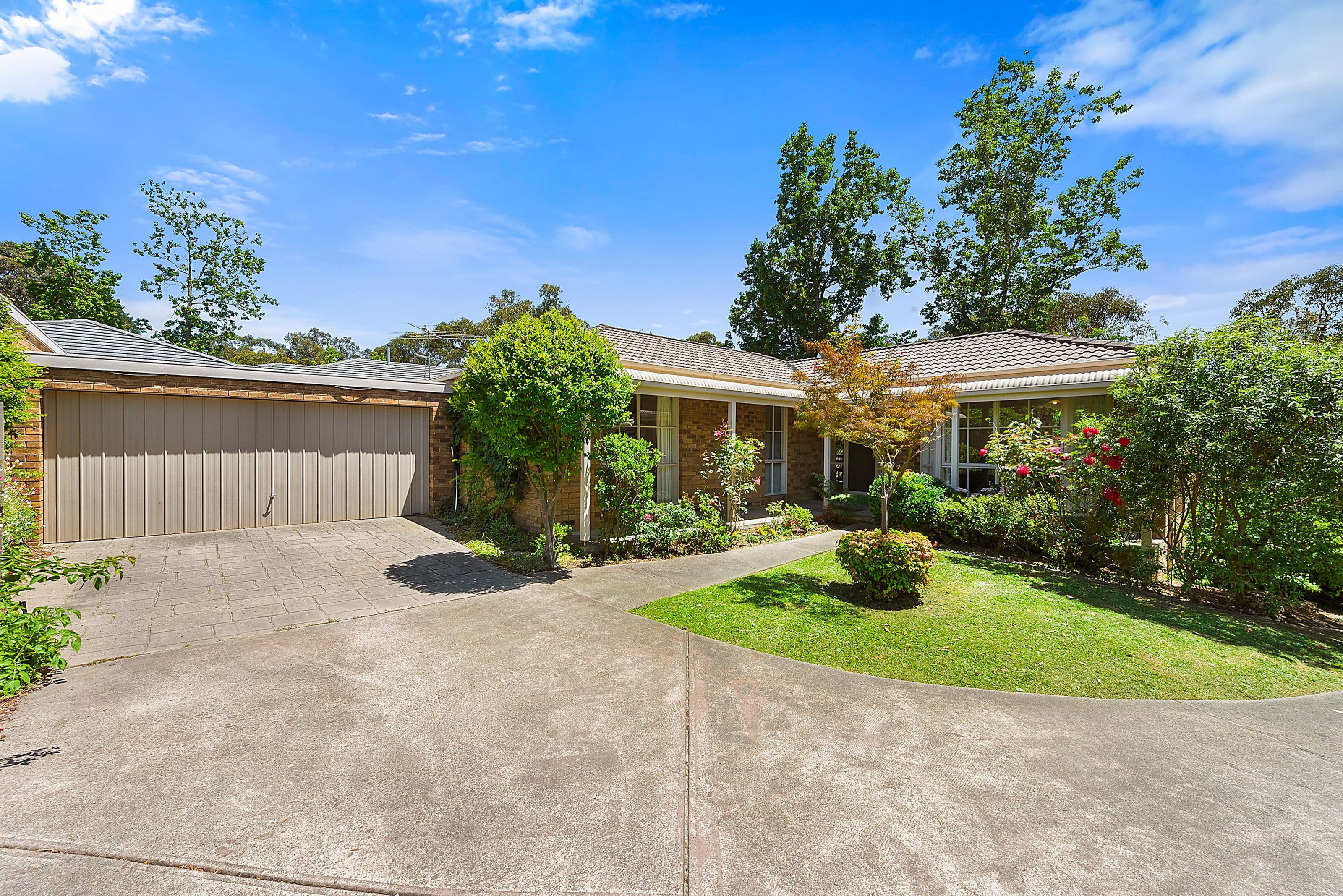 88-90 LINCOLN Road, Croydon VIC 3136, Croydon - Image 1