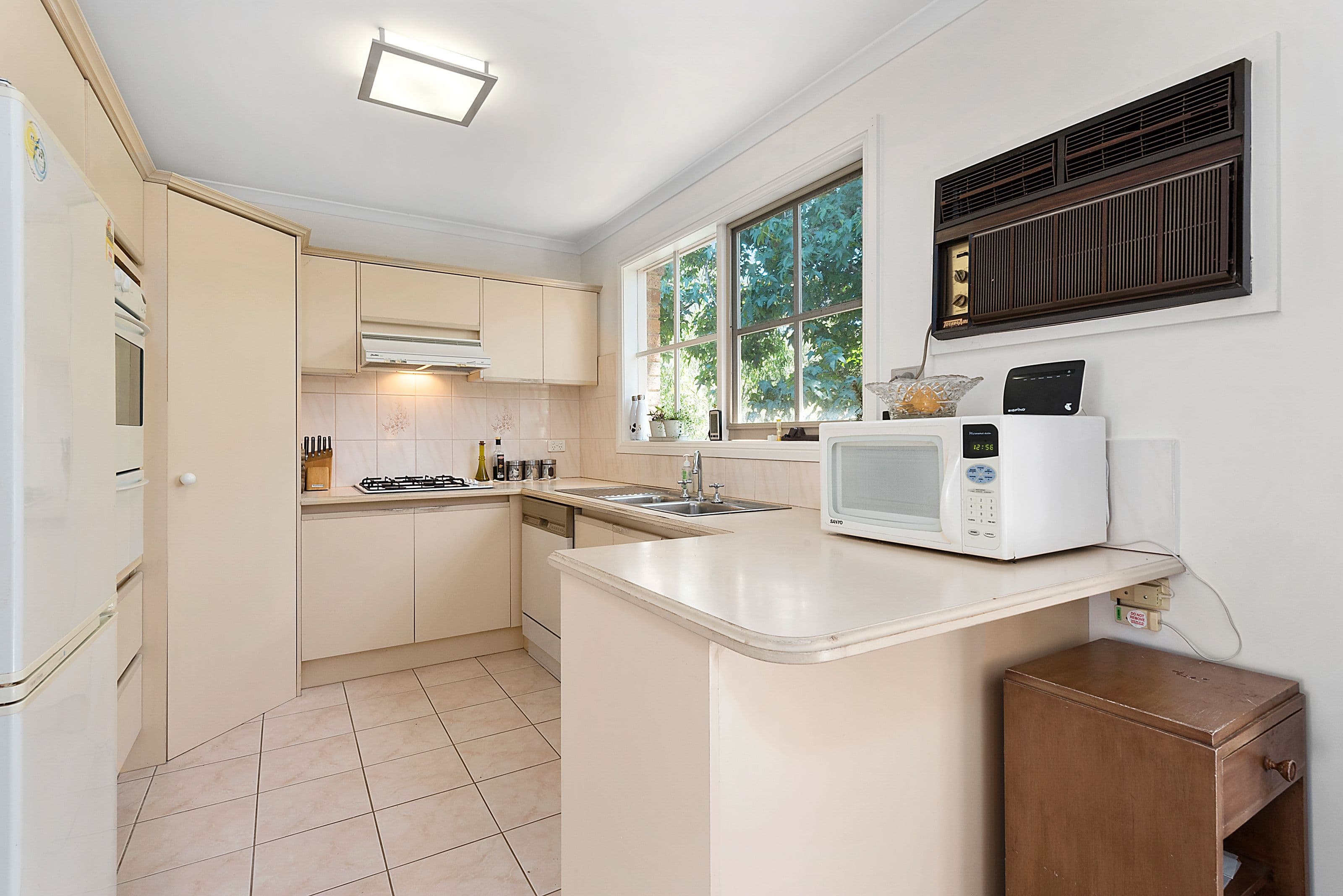 88-90 LINCOLN Road, Croydon VIC 3136, Croydon - Thumbnail 5