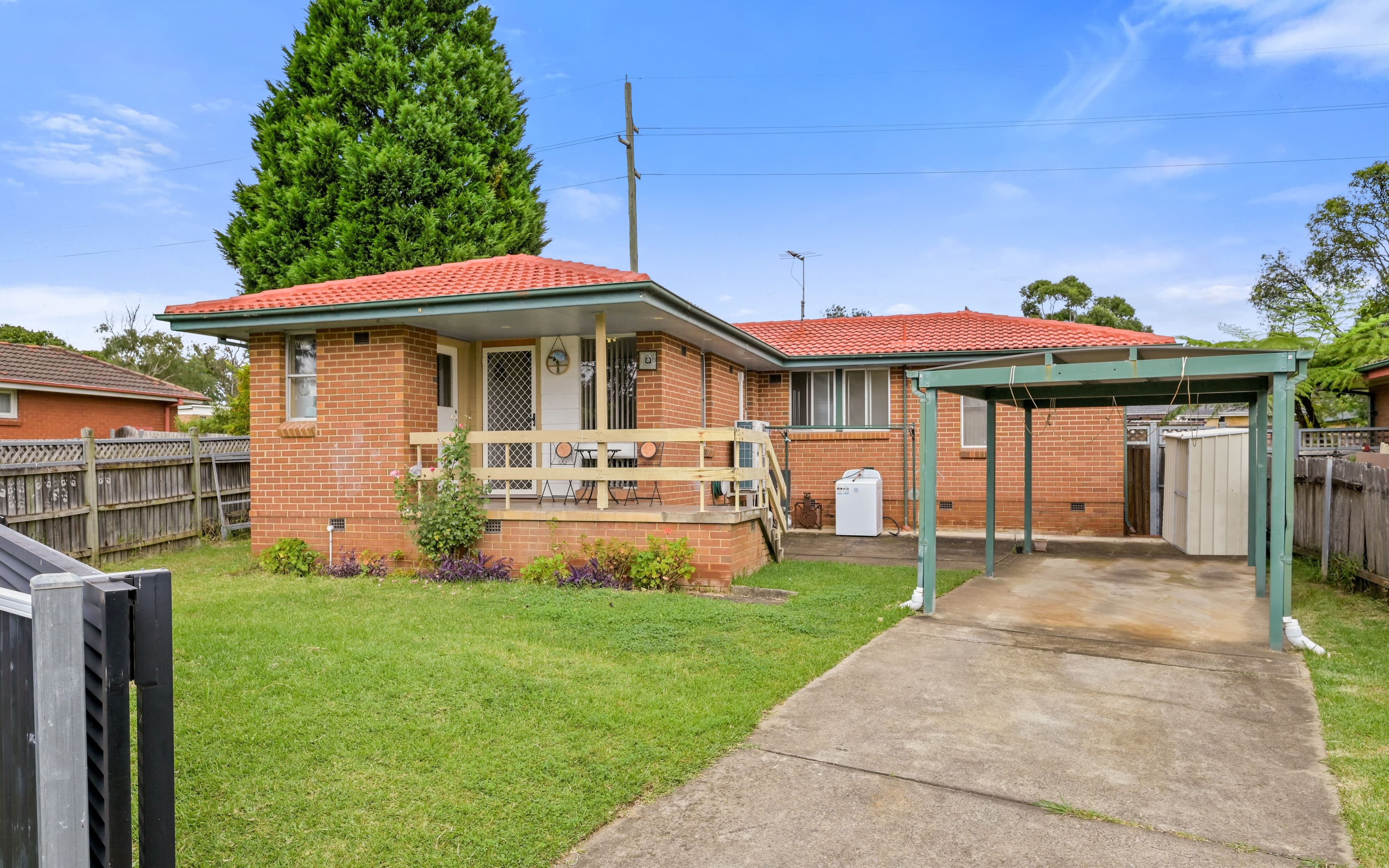 11 Moonah Place, Macquarie Fields NSW 2564, Macquarie Fields - Image 1
