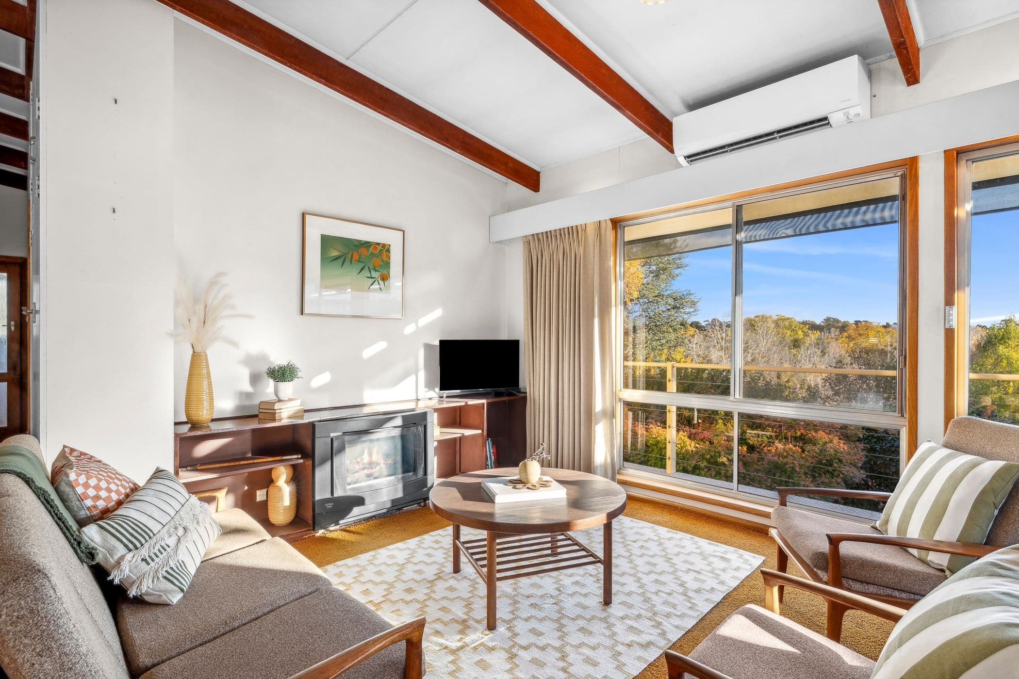 37 Donnithorne Street, Kyneton VIC 3444, Kyneton - Thumbnail 2