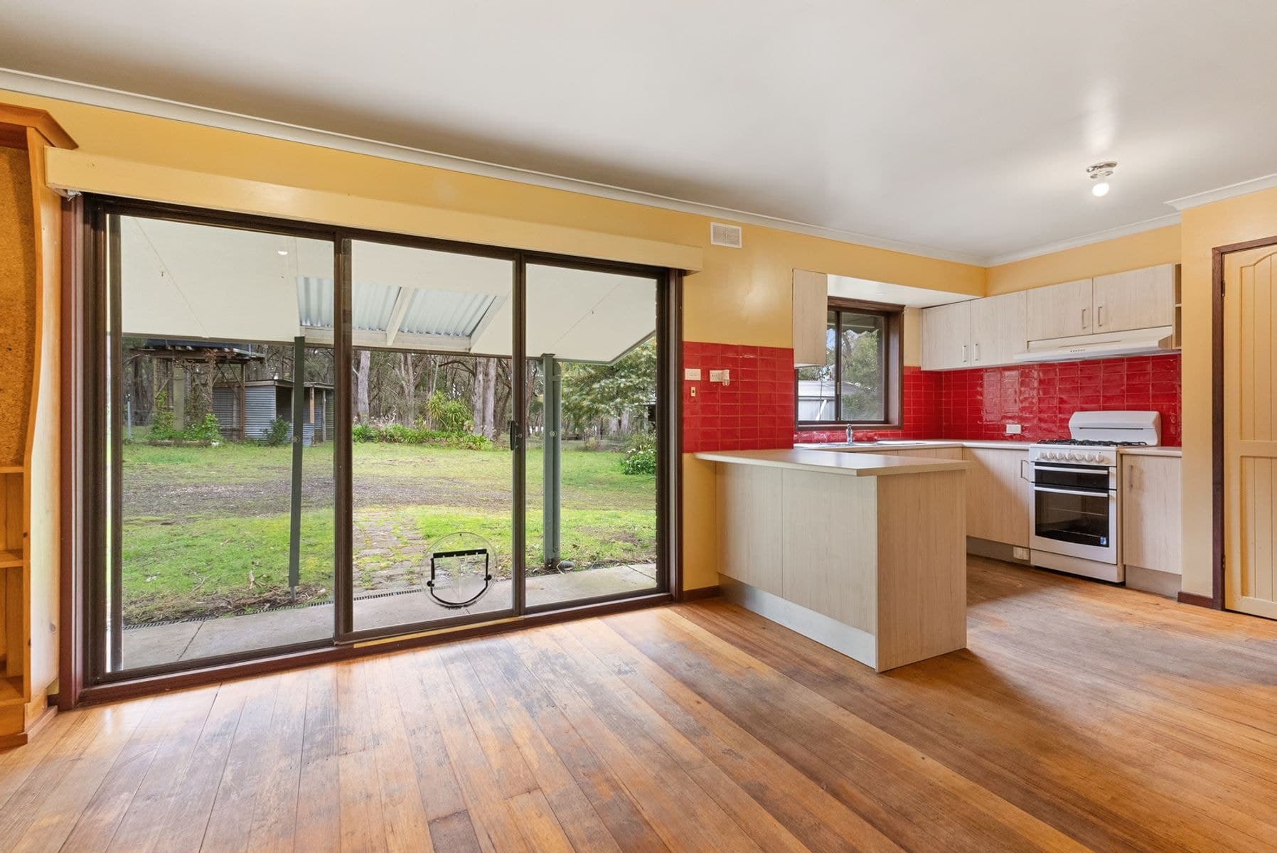 84 La Cote Road, Greendale VIC 3341, Greendale - Thumbnail 2