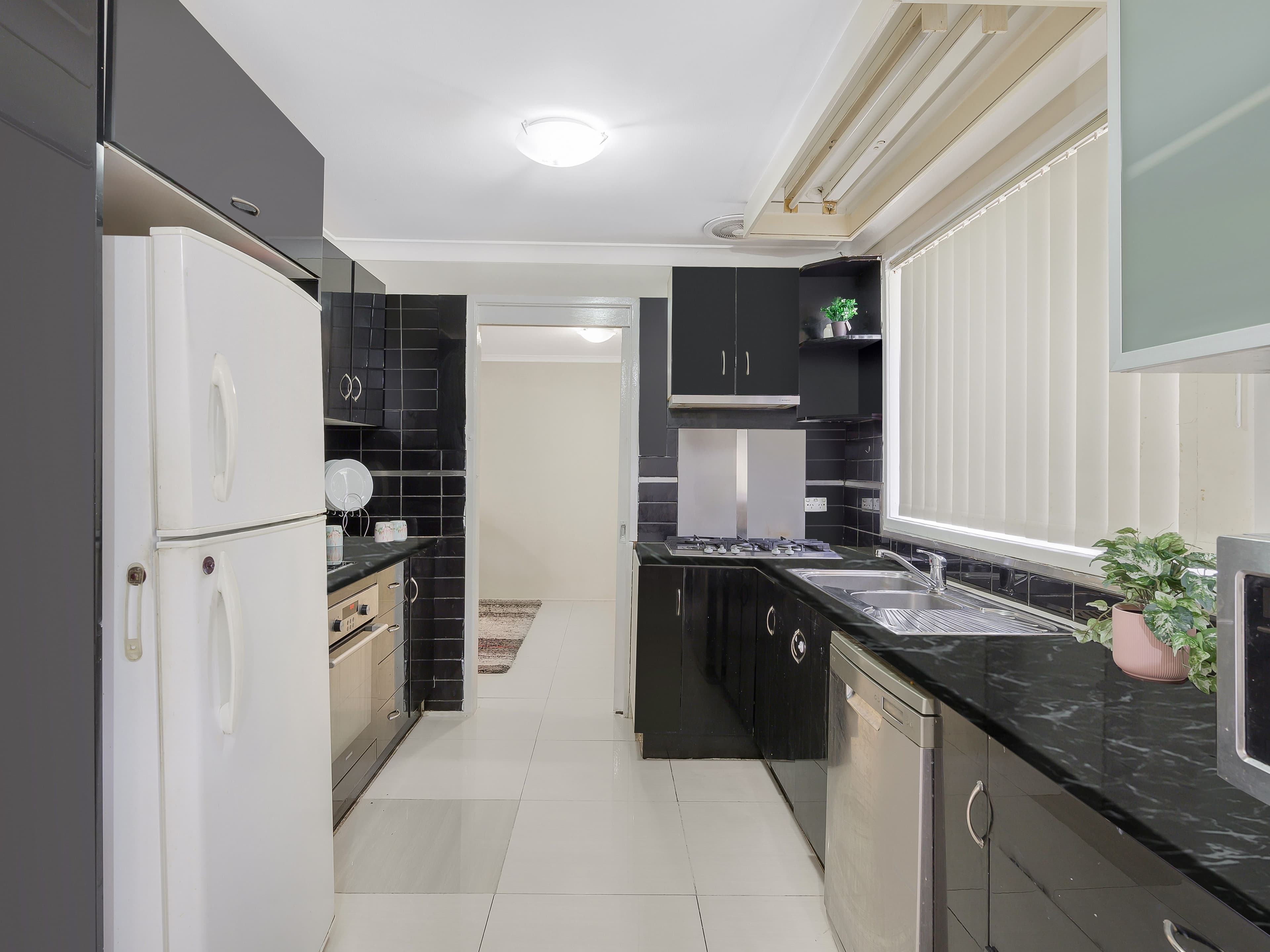 42 Currawong Street, Ingleburn NSW 2565, Ingleburn - Thumbnail 4