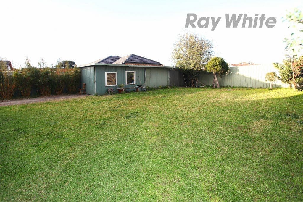 29 Heffernan Street, LAVERTON VIC 3028, Laverton - Thumbnail 4