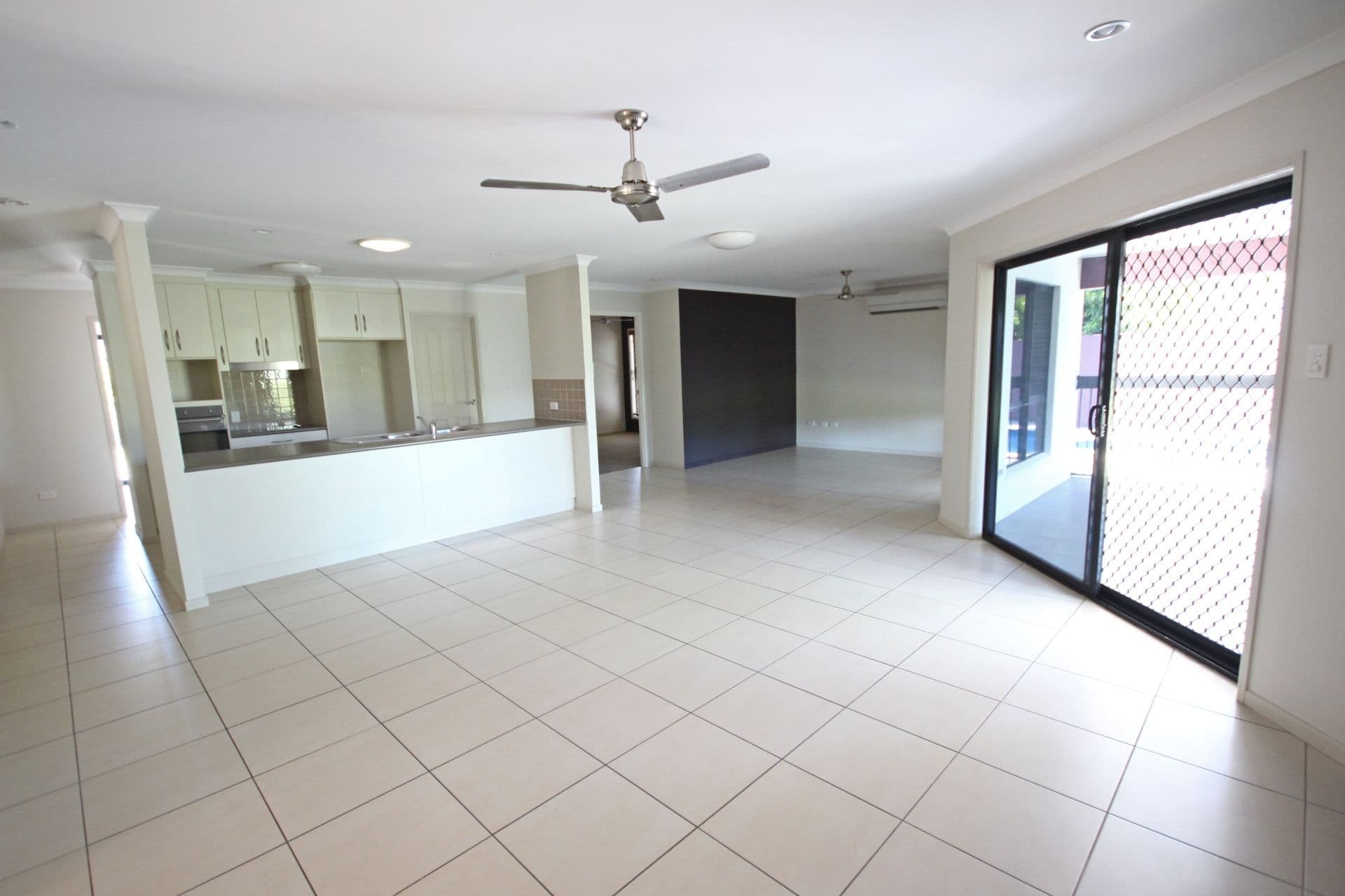 89 Zelma Street, Grasstree Beach QLD 4740, Grasstree Beach - Thumbnail 6