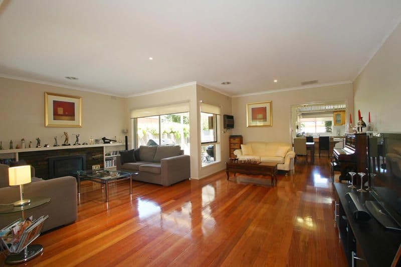 18 Alray Drive, CHELTENHAM VIC 3192, Cheltenham - Thumbnail 3
