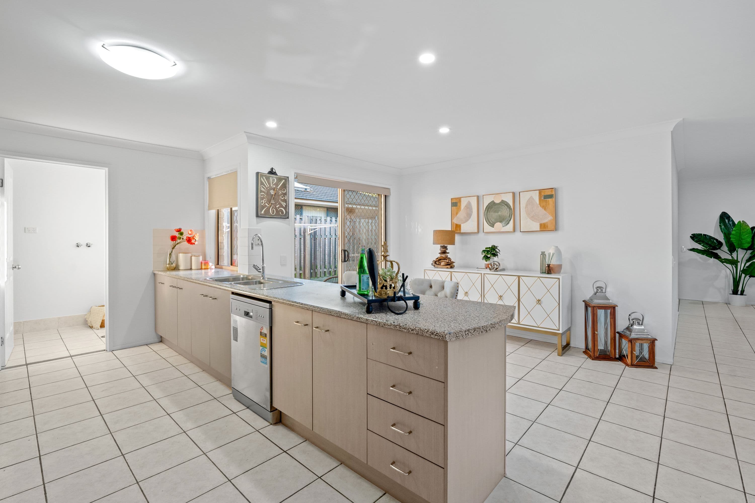 17 Mimosa Street, Parkinson QLD 4115, Parkinson - Thumbnail 6