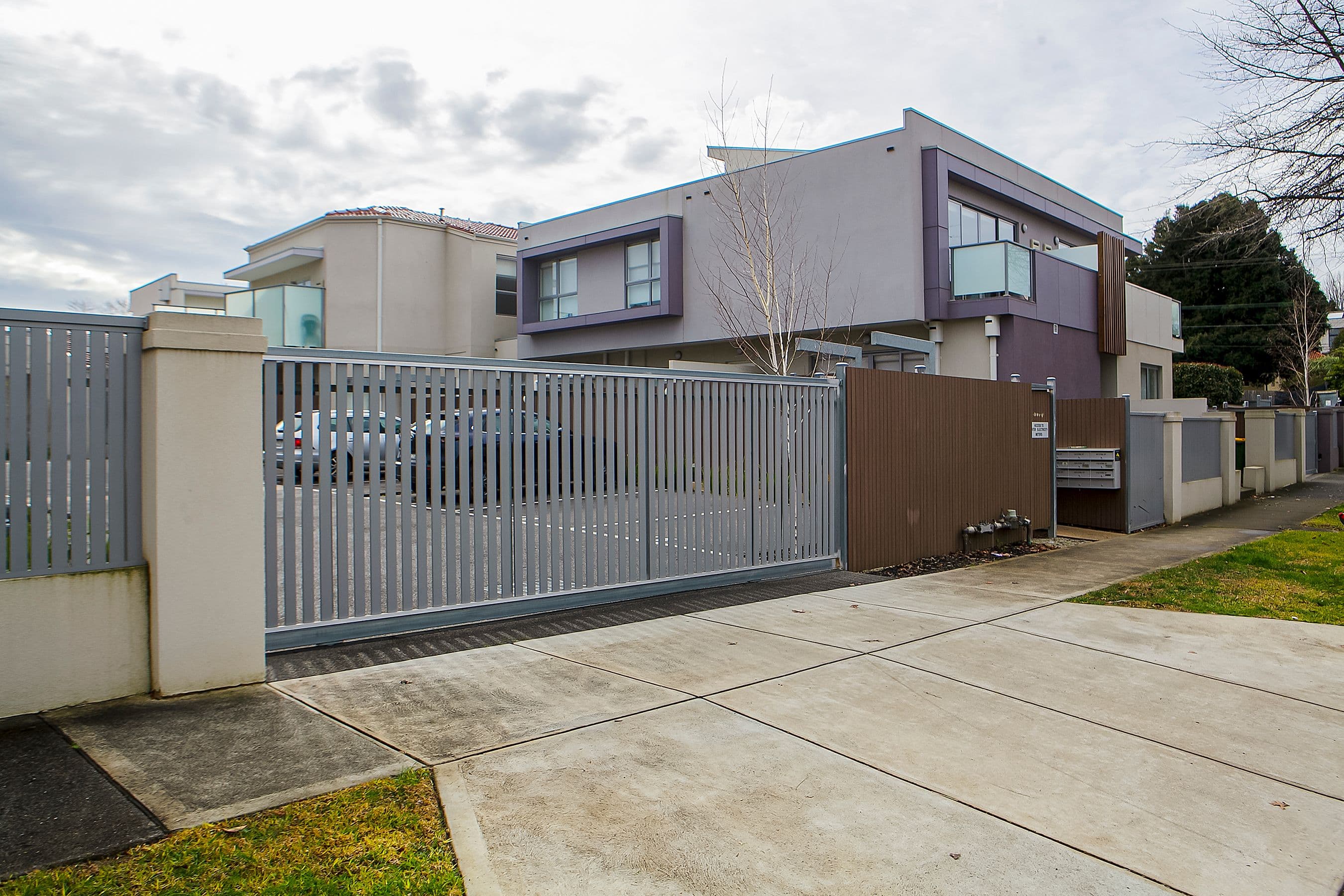 2 Cyril Street, Box Hill South VIC 3128, Box Hill South - Thumbnail 2