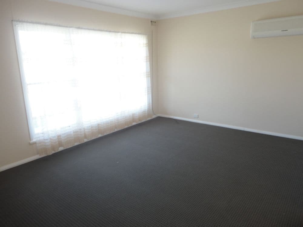 105 Trungley Hall Road, TEMORA NSW 2666, Temora - Thumbnail 4
