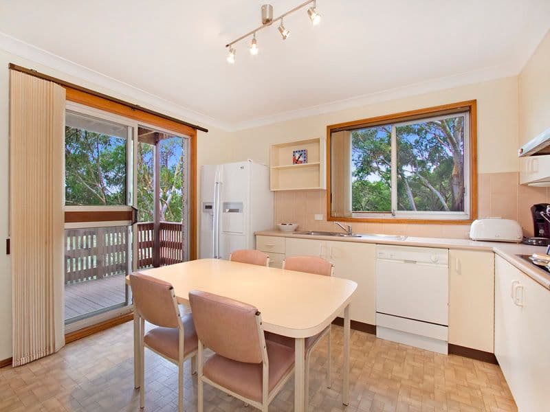 42 Glendale Place, JANNALI NSW 2226, Jannali - Thumbnail 2