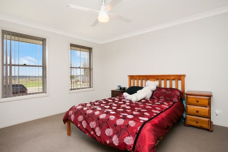 3 Hero Way, GILLIESTON HEIGHTS NSW 2321, Gillieston Heights - Thumbnail 3