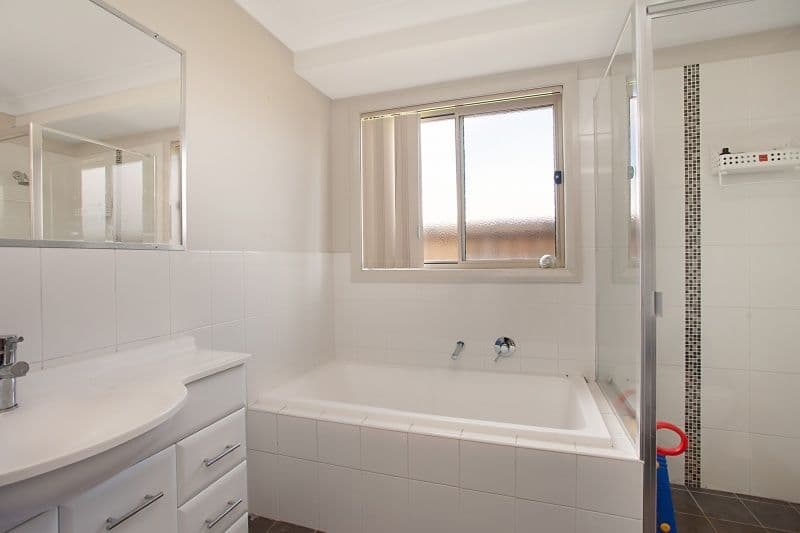 3 Hero Way, GILLIESTON HEIGHTS NSW 2321, Gillieston Heights - Thumbnail 4