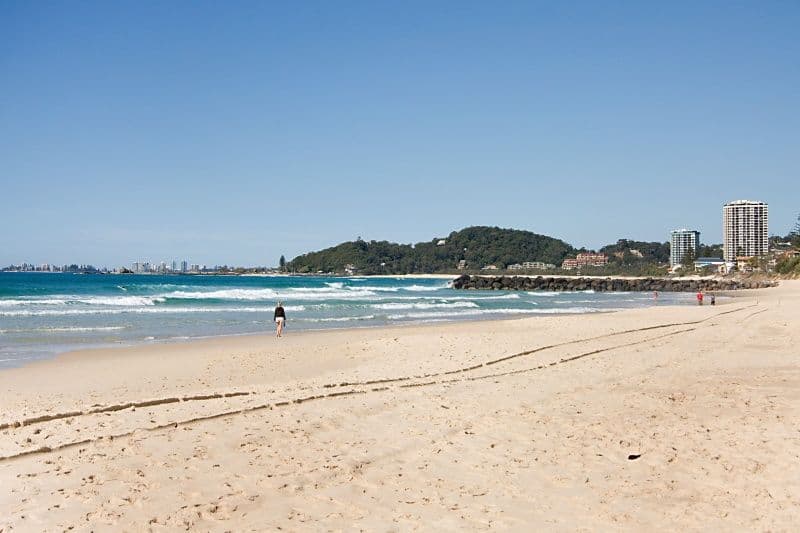 6 Nalla Court, PALM BEACH QLD 4221, Palm Beach - Thumbnail 4